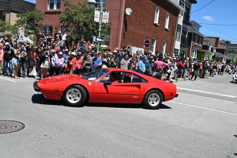 parade-103