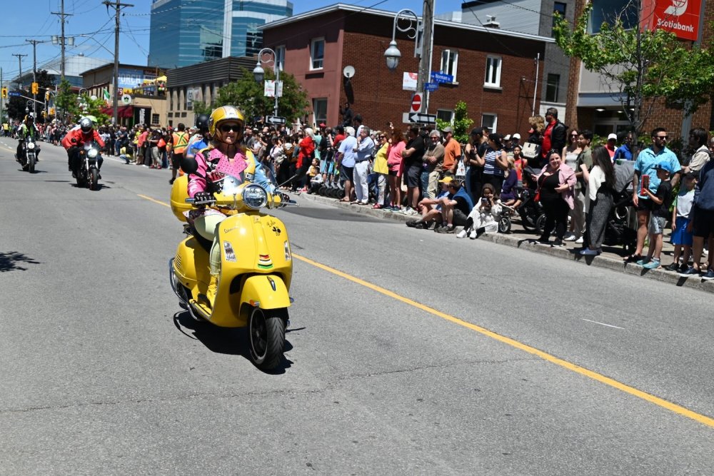 parade-131