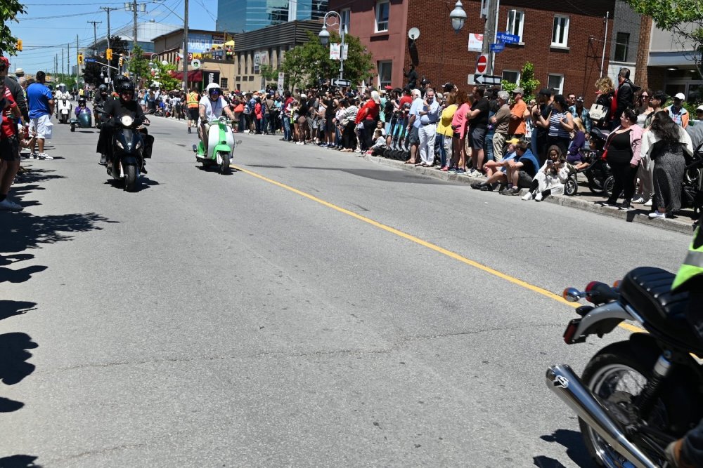 parade-132