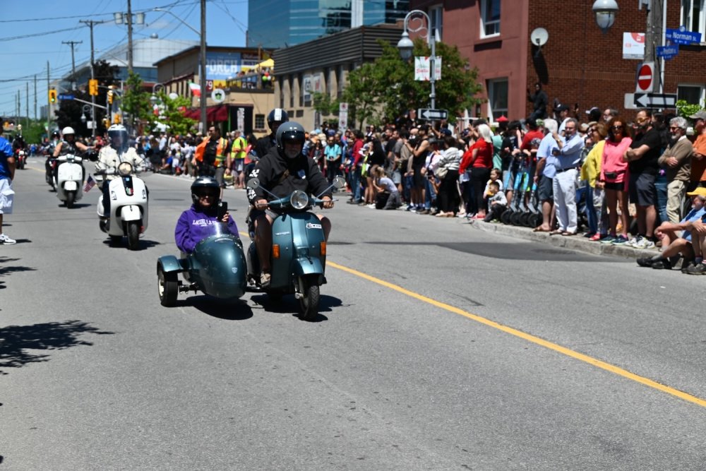 parade-133