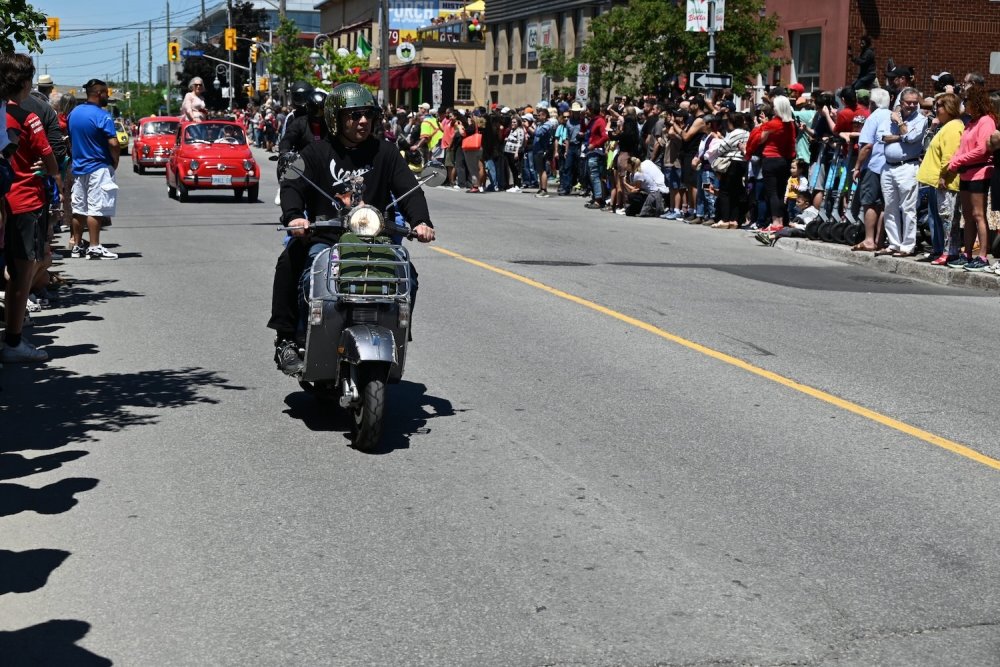parade-135