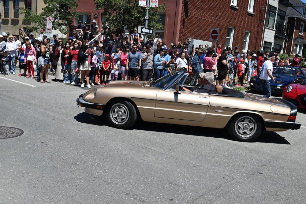 parade-37