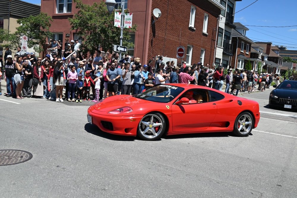 parade-88